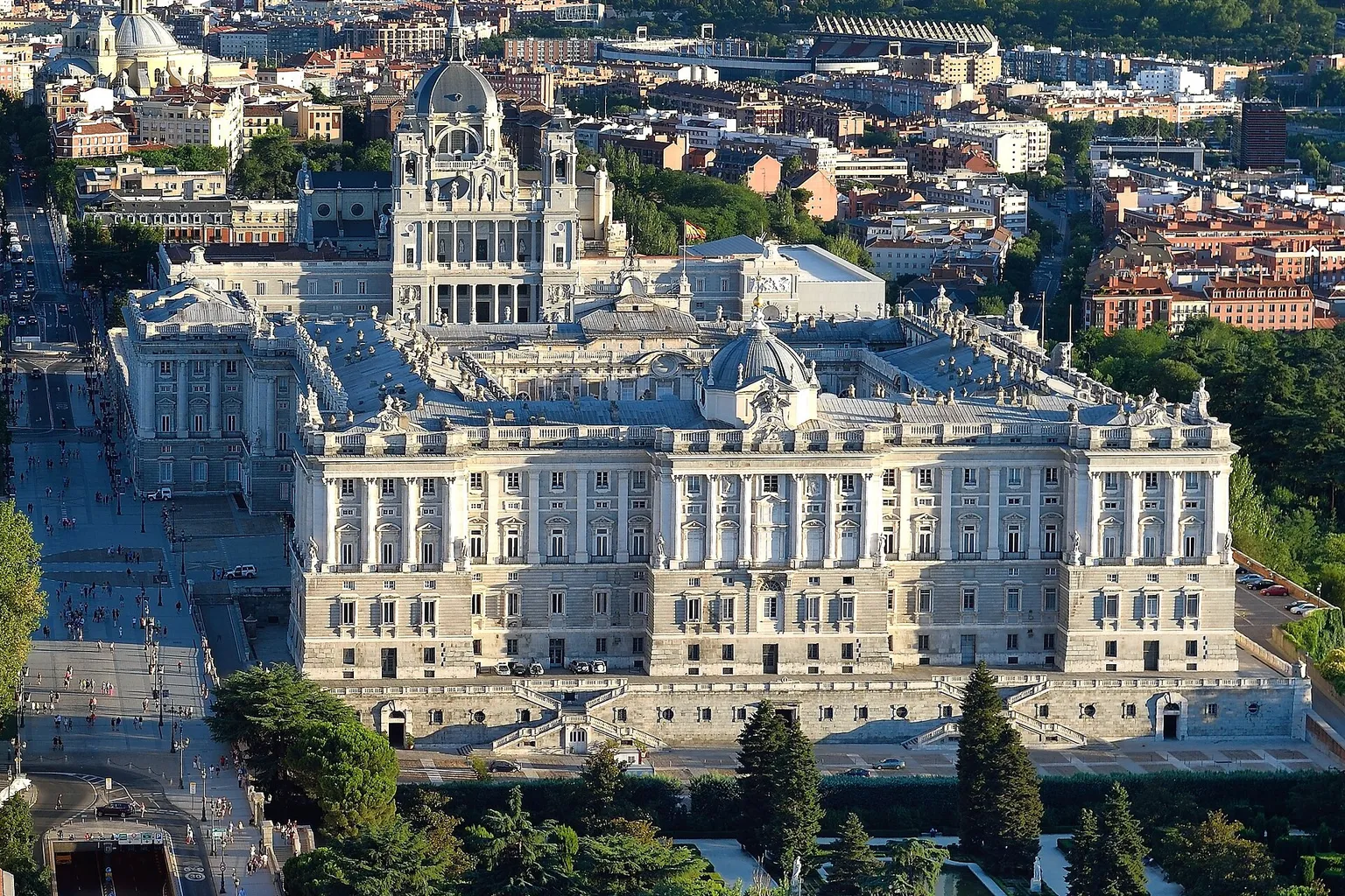 Palais royal de Madrid tarifs : la visite vaut-elle son prix ?